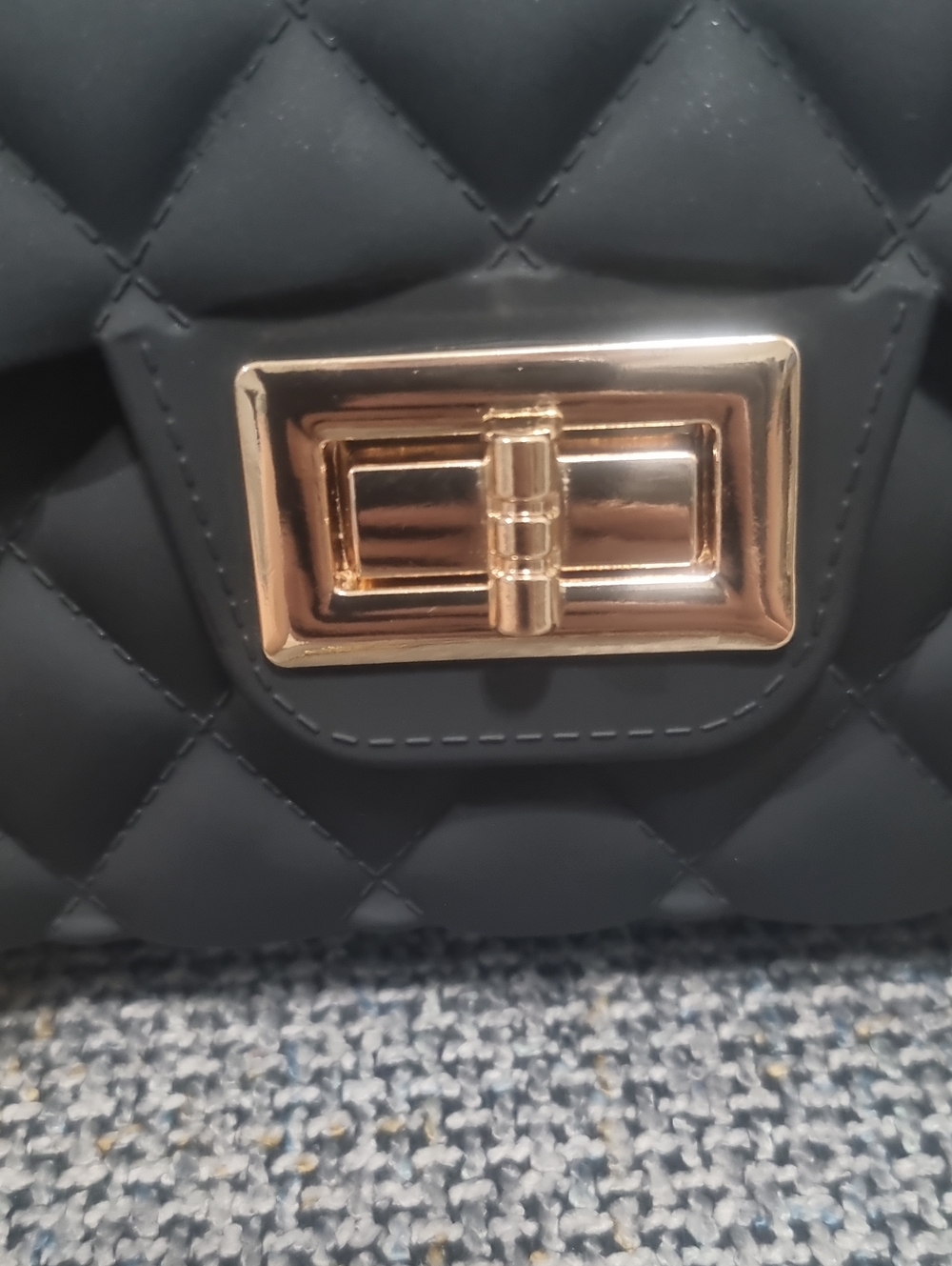 LE MIEL Quilted Jelly Crossbody & Shoulder Bag - Picture 6 of 16